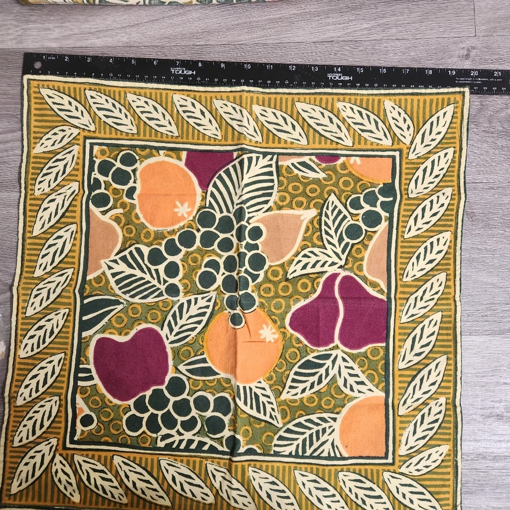 Vintage‎ Pottery Barn Fruit Leaf Cotton Placemats Set of 2 Mustard Orange Purple